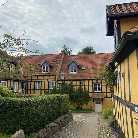 Den Gamle Vandmolle Assens Exterior photo